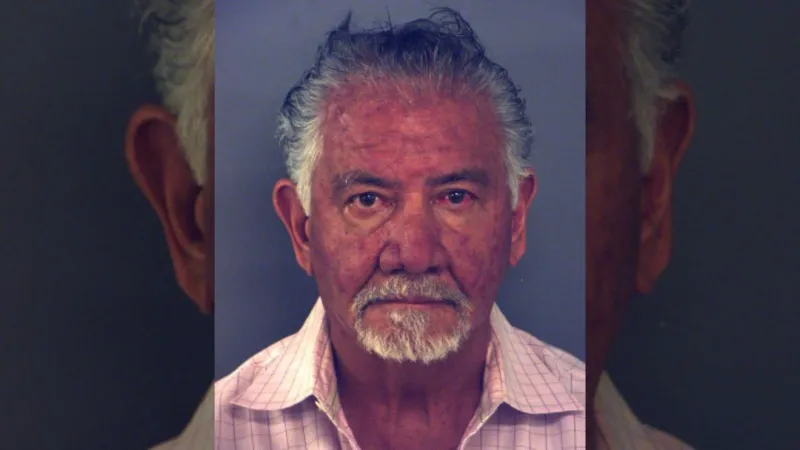 El Paso dentist accused of child sex crimes pleaded not guilty