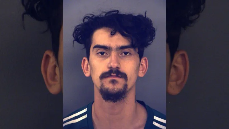 21-year-old arrested after alleged school trespass, foot chase in Canutillo