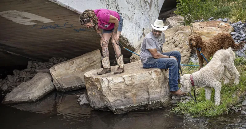City of Las Vegas restarts debris cleanup project on Gallinas River