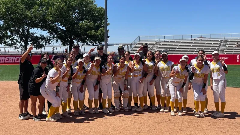 Mayfield celebrates first ever softball state championship