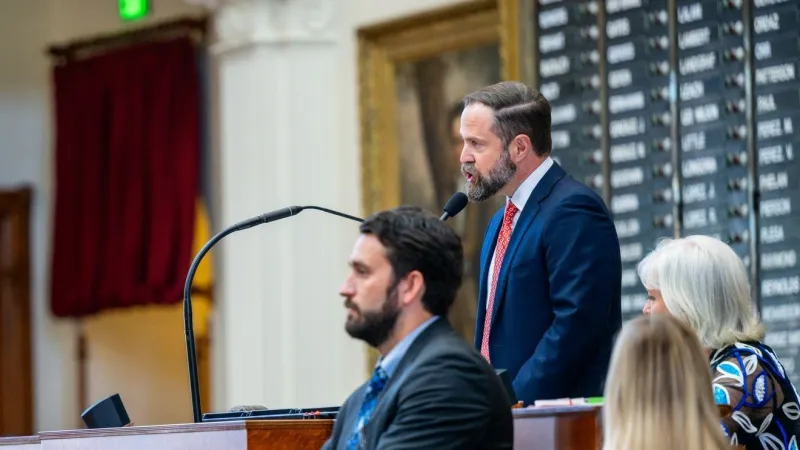 Texas Democratic chair calls for party to abandon GOP House Speaker Dustin Burrows