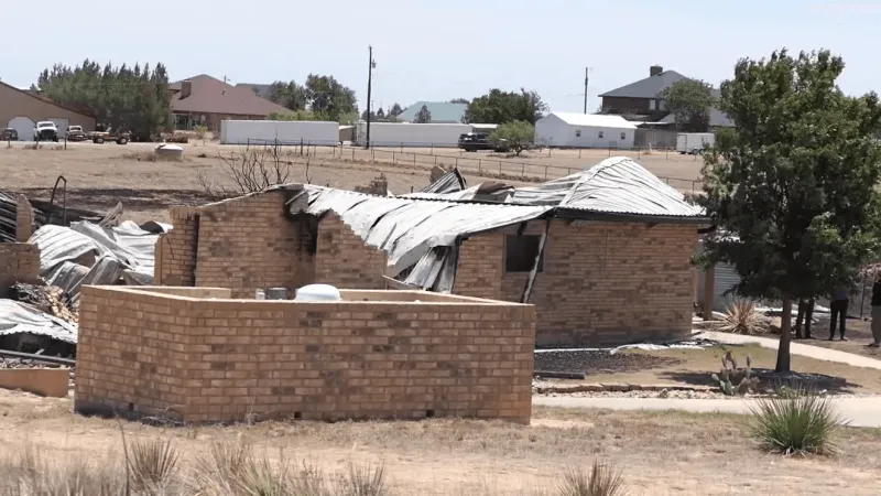 Landfill fire destroys 52 homes in Texas Panhandle; survivors now need money
