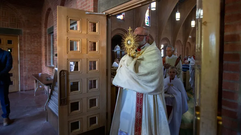Consecration to the Sacred Heart in Celebration of America's 250th Birthday