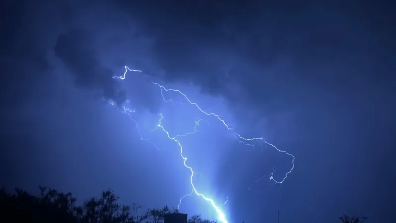 Weather Warn: Heavy and possibly strong storms Sunday