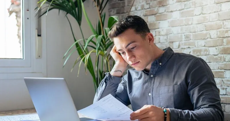 What's the difference between a personal loan and a debt consolidation loan?
