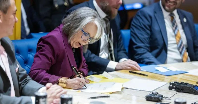Legislative analysts: Behavioral health funds rolling out across New Mexico, but progress slow