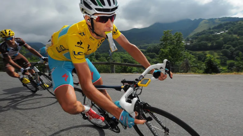 Forget Carbs, the Newest Energy Gel Contains... Lactate?!