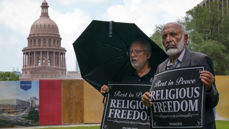 Texas board approves Bible stories as required reading in public schools
