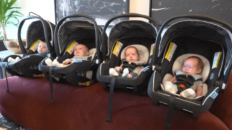 Two Texas sisters give birth to sets of twins just hours apart