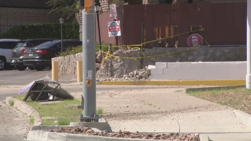 Police: driver died at scene after West El Paso single-vehicle crash; 2 passengers hurt