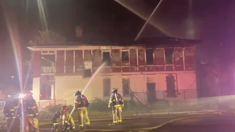 Firefighters respond to two-structure fire in central El Paso