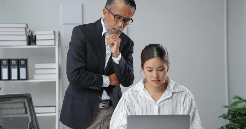 Accountability without micromanagement: How managers balance tracking and trust