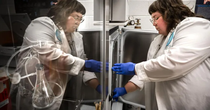 UNM moves toward more clinic time, less academic time for teaching doctors