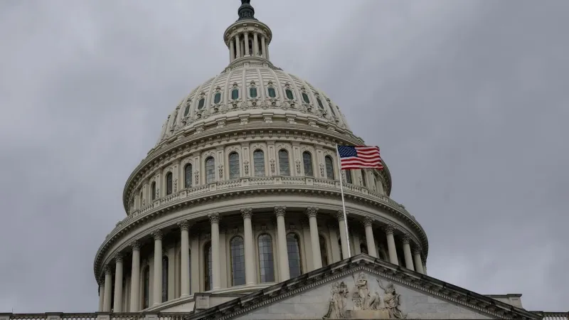 4 years after Dobbs, TX abortion-rights advocates struggle to break through in Washington