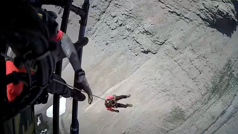A Plunge on a Glacier Peak Triggered a Precision Chopper Rescue. Here is How Crew Members Pulled It Off.