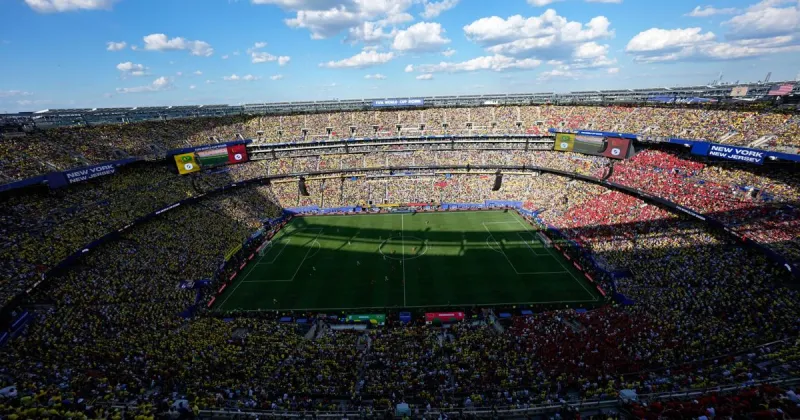 World Cup quarterfinal resale prices drop, FIFA selling nearly 1,200 more seats for final at $7,380