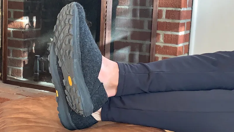 10 Best Recovery Shoes, Slides, and Sandals to Relieve Foot Stress
