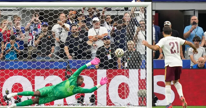 Spain shuts down France and Kylian Mbapp, advances to the World Cup final with a 2-0 victory