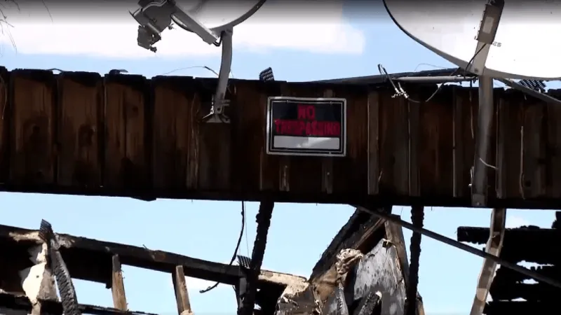 Doa Ana County commissioners advance action on fire-damaged Tellbrook Road property