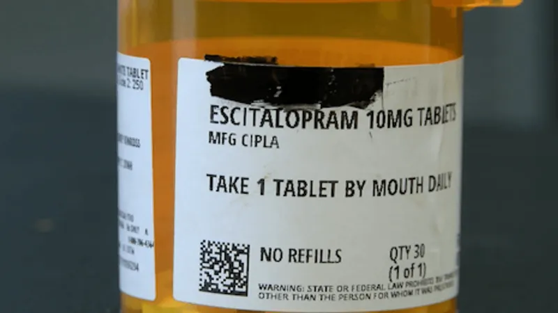 Doctors warn some antidepressants can raise overheating risk as Panhandle heat climbs