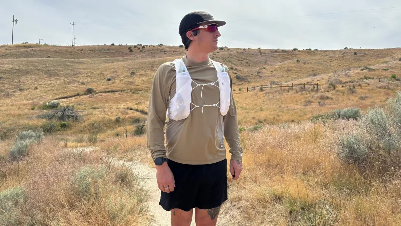 Raide's LF 5L Vest Is a Creatively Designed Pack for Big Trail Adventures