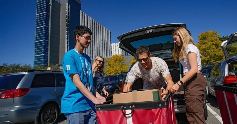 How to plan a stress-free college dorm move-in (2026 checklist)