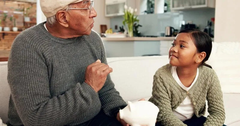 5 money conversations to have before kids go back to school