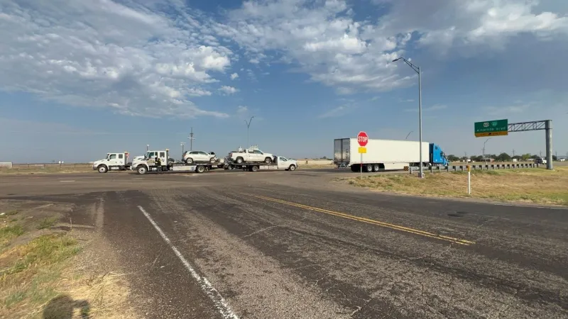 Man dies after five-vehicle crash involving pedestrians in Amarillo