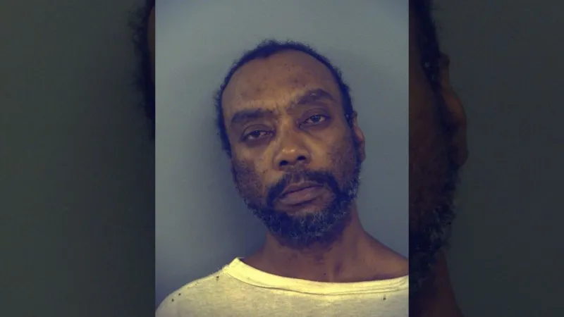 Horizon City police arrest Austin fugitive after gas station disturbance call