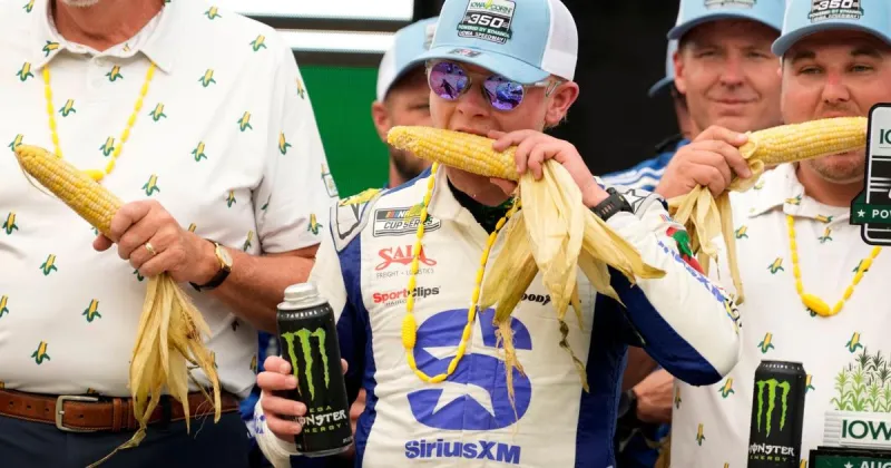 Ty Gibbs holds on to win NASCAR Cup Series race at Iowa Speedway