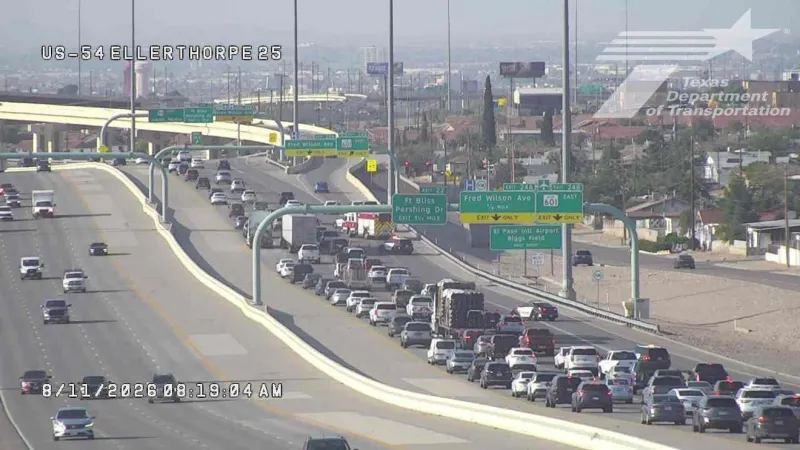 Crash closes right lane on US- 54 South before Fred Wilson