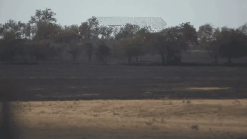 2 pilots killed in Fort Hood helicopter crash near Salado; sparked 100-acre wildfire