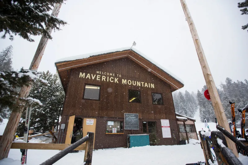 A Wildfire Is Tearing Through Maverick Mountain, a Single-Chair Ski Hill in Montana. Here's Why It Hurts the Heart of Independent Skiing