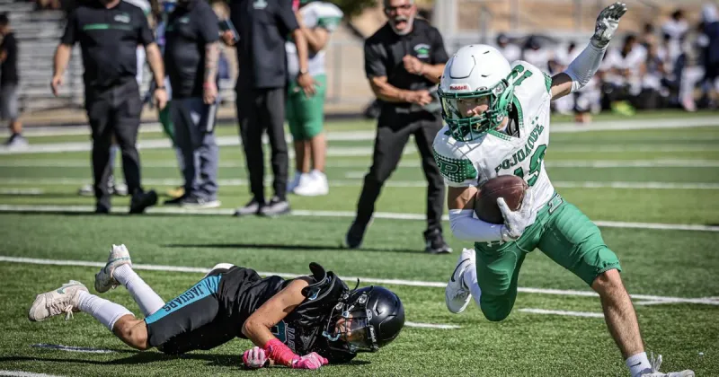 Elks hope to continue to break barriers by winning playoff game, making noise in 3A