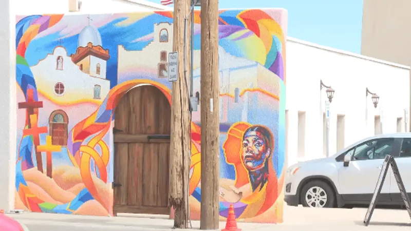 El Paso Mission Trail unveils new community mural
