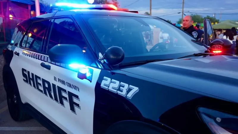 Deputies apprehend 2 minors after stolen vehicle pursuit exceeds 100 mph