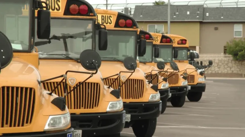 EPISD launches Stopfinder app so parents can track bus pickups, drop-offs and delays