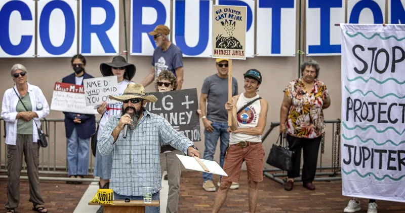 Protesters 'shame' New Mexico public officials over data center