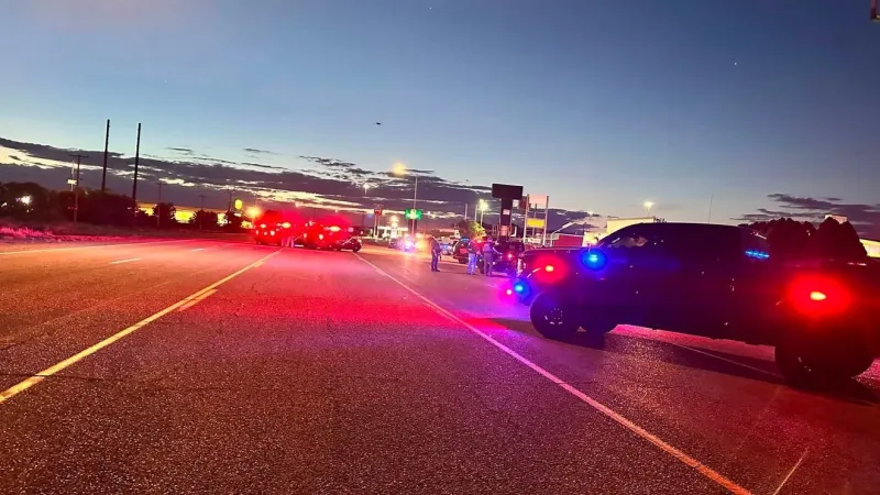 Standoff involving barricaded suspect closes road in Tucumcari