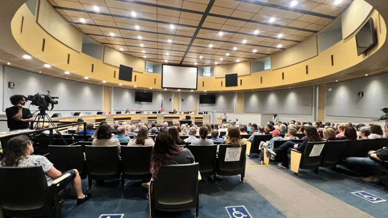 Las Cruces council revisits speed and red-light cameras, cites lessons from past STOP