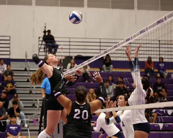 Cowgirls Drop First Two Matches of The Season