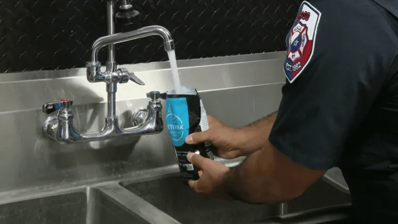 El Paso offers free Deterra pouches to safely dispose of expired and unused meds
