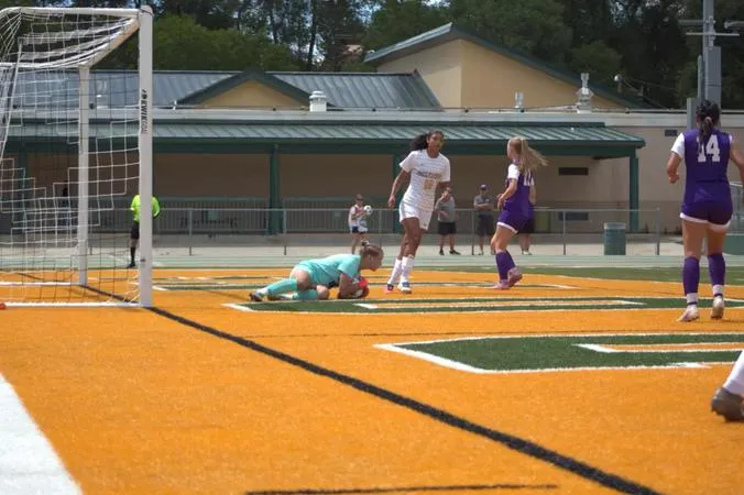 Cowgirls Fall at Home