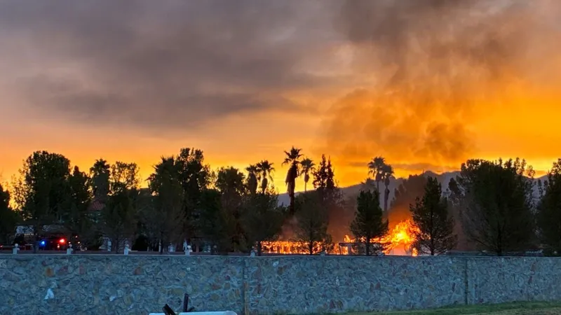Firefighters respond to fire in El Paso's Upper Valley