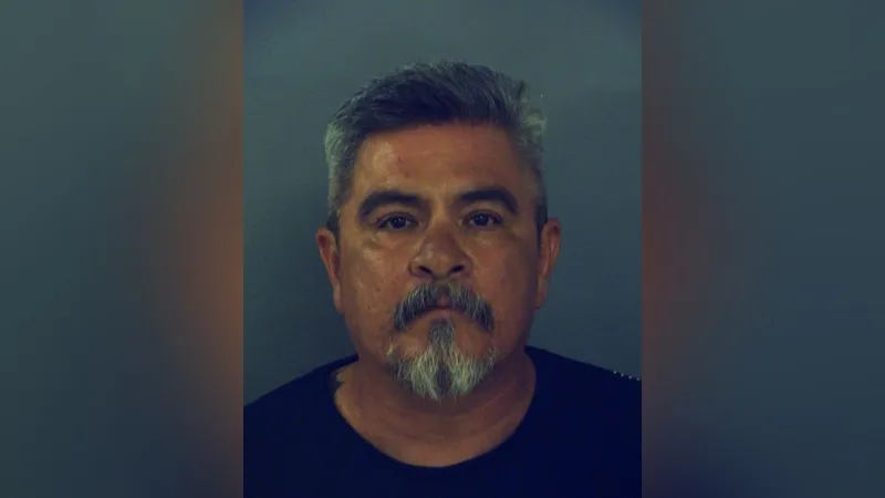 El Paso police arrest man after Northeast El Paso shooting; 1 man injured