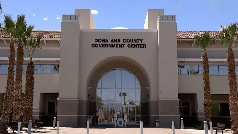 Dona Ana County rolls out SeeClickFix app for residents to report neighborhood problems