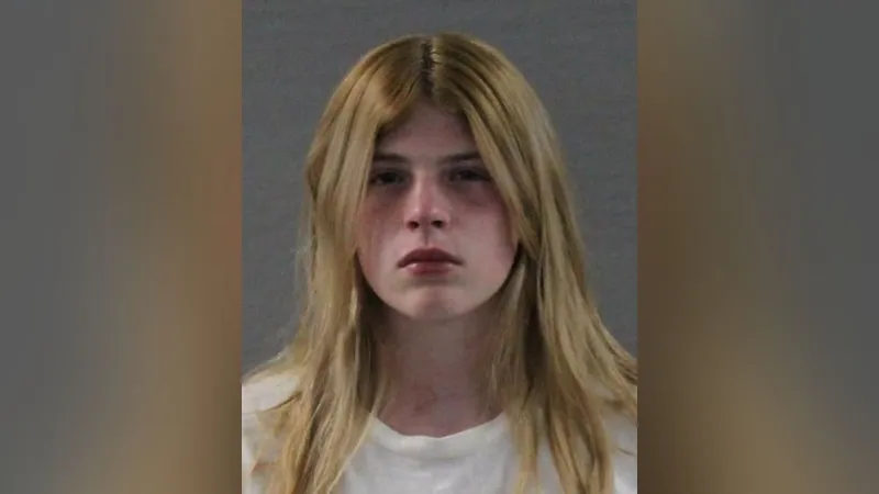 Teenage driver indicted for manslaughter in deadly crash near Canyon