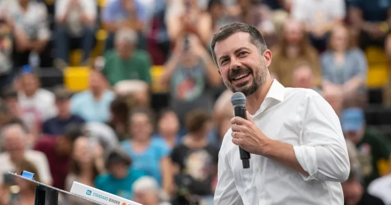Democrat Pete Buttigieg rallies Las Cruces voters in support of Vasquez, Haaland