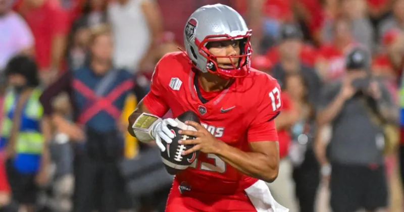 Lobos to stick with two-quarterback rotation for Oklahoma, possibly beyond