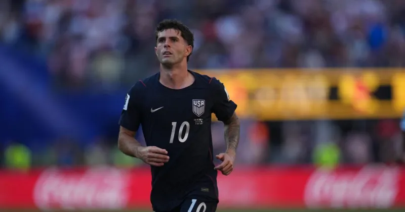 Pulisic left off U.S. roster by Pochettino; 16-year-old Sullivan among 13 who could make debuts